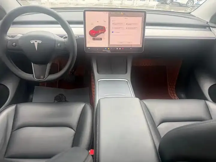 Model Y 2024 rear-wheel drive version 5