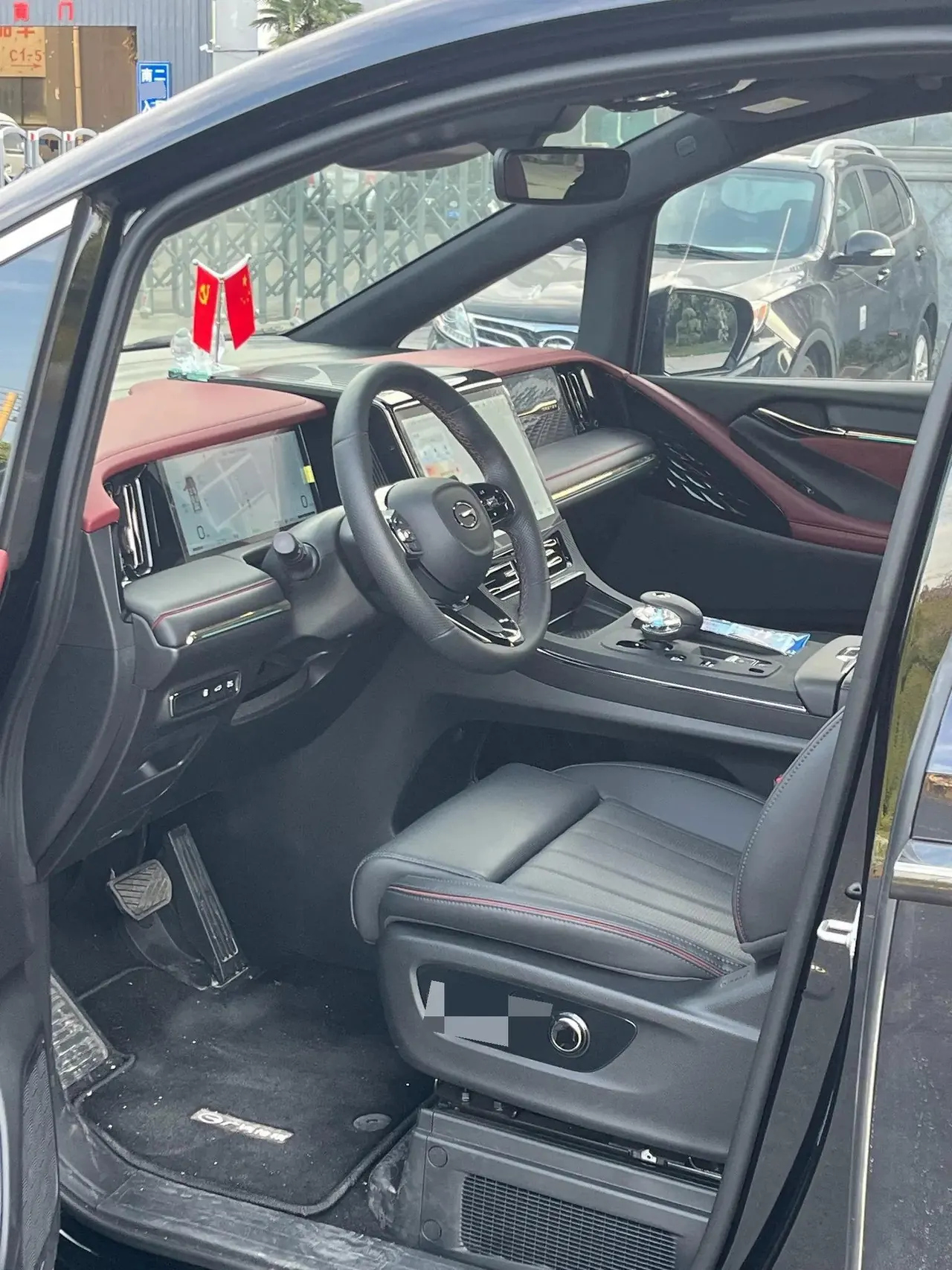 Chuanqi 2025 M8 Double Engine 2.0T Master Series Super Hybrid Automatic Gear 7