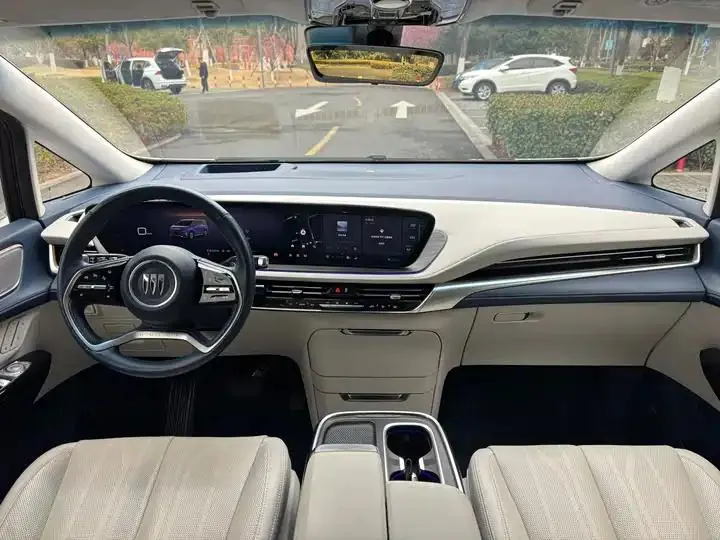 Century 2023 2.0T Six-seat World Edition 10
