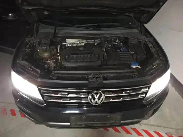 Tiguan L 2020 330TSI Automatic Two-Drive Panoramic Comfort Edition VI 20
