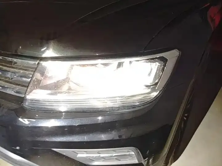 Tiguan L 2020 330TSI Automatic Two-Drive Panoramic Comfort Edition VI 24