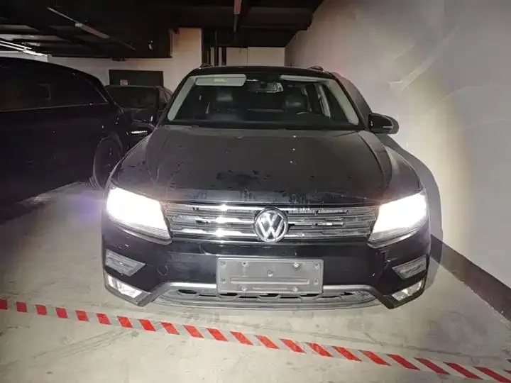 Tiguan L 2020 330TSI Automatic Two-Drive Panoramic Comfort Edition VI 3