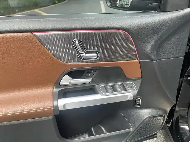 Mercedes Benz GLB 2023 GLB 220 Dynamic 20