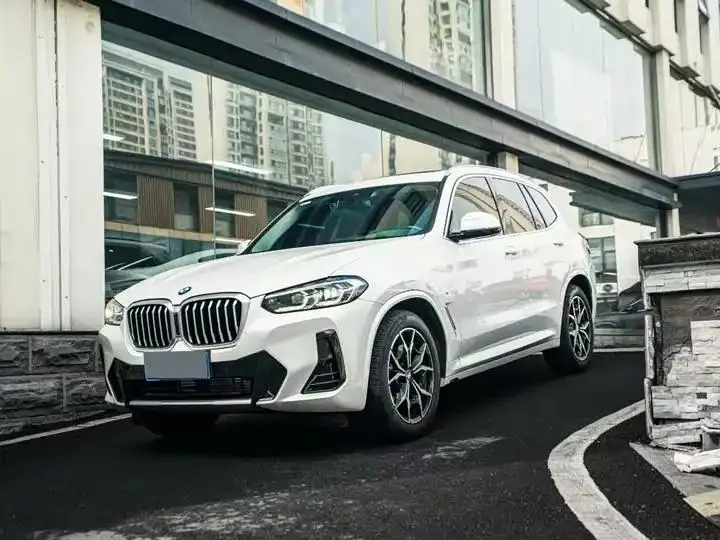 BMW X3 2023 xDrive25i M sports suit - View 1