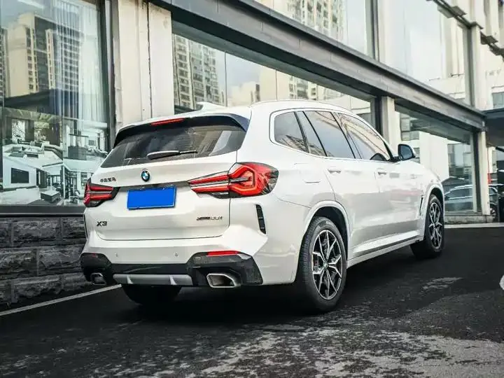 BMW X3 2023 xDrive25i M sports suit 5