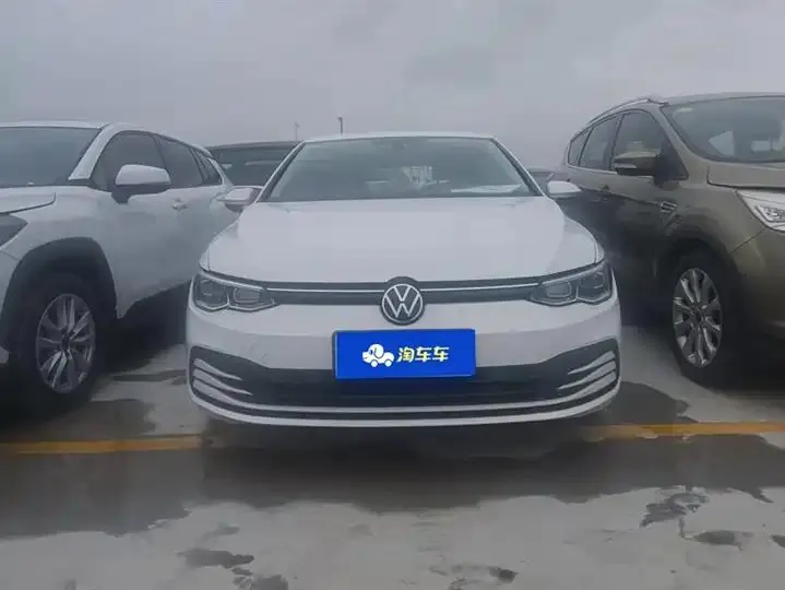 Golf 2021 200TSI DSG 2