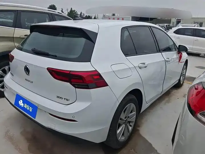 Golf 2021 200TSI DSG 3