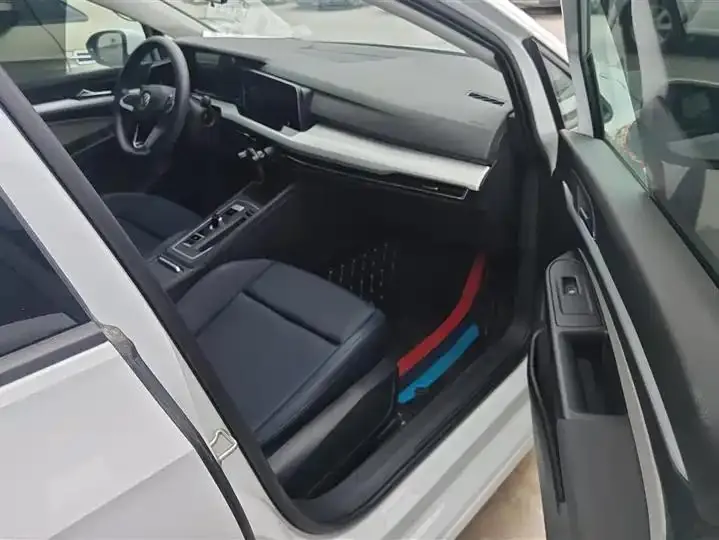Golf 2021 200TSI DSG 8