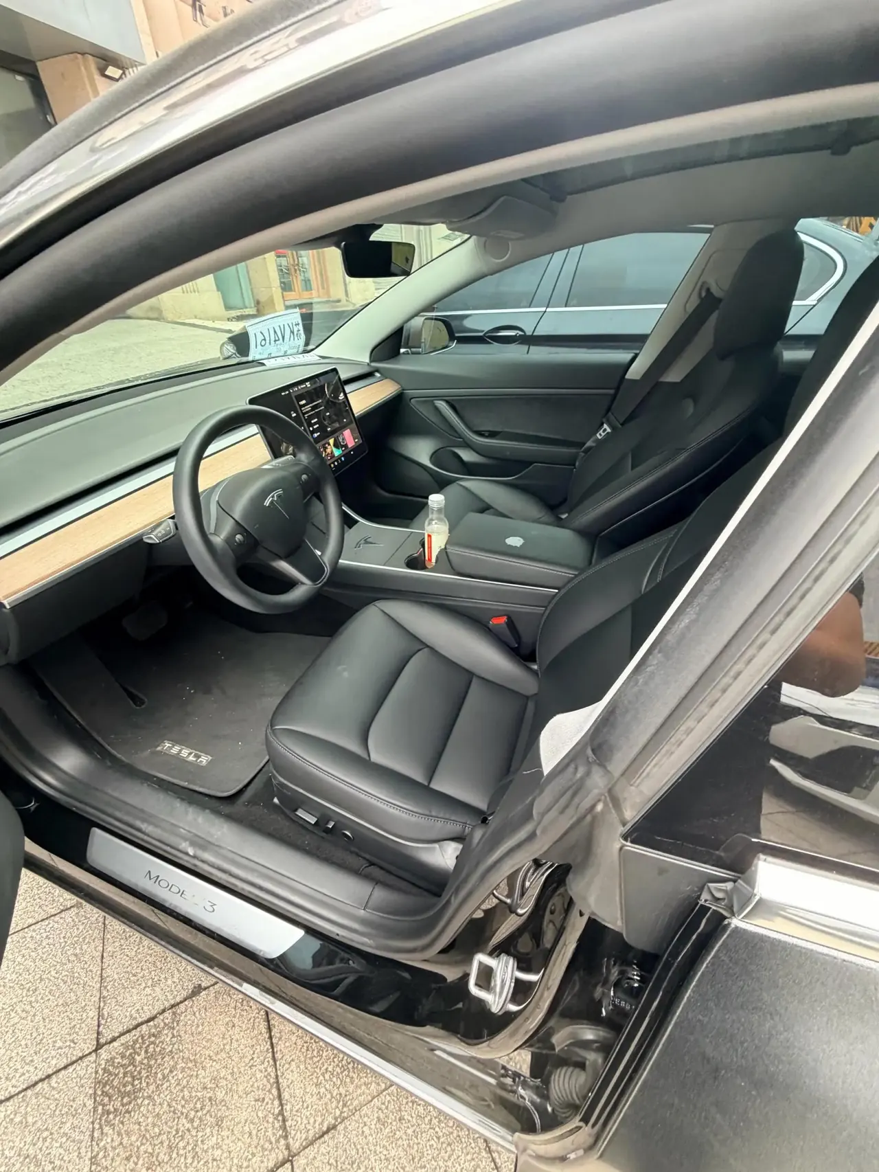 2020 Model 3 Refreshed Standard Range Rear-Wheel Drive Upgrade Version 3