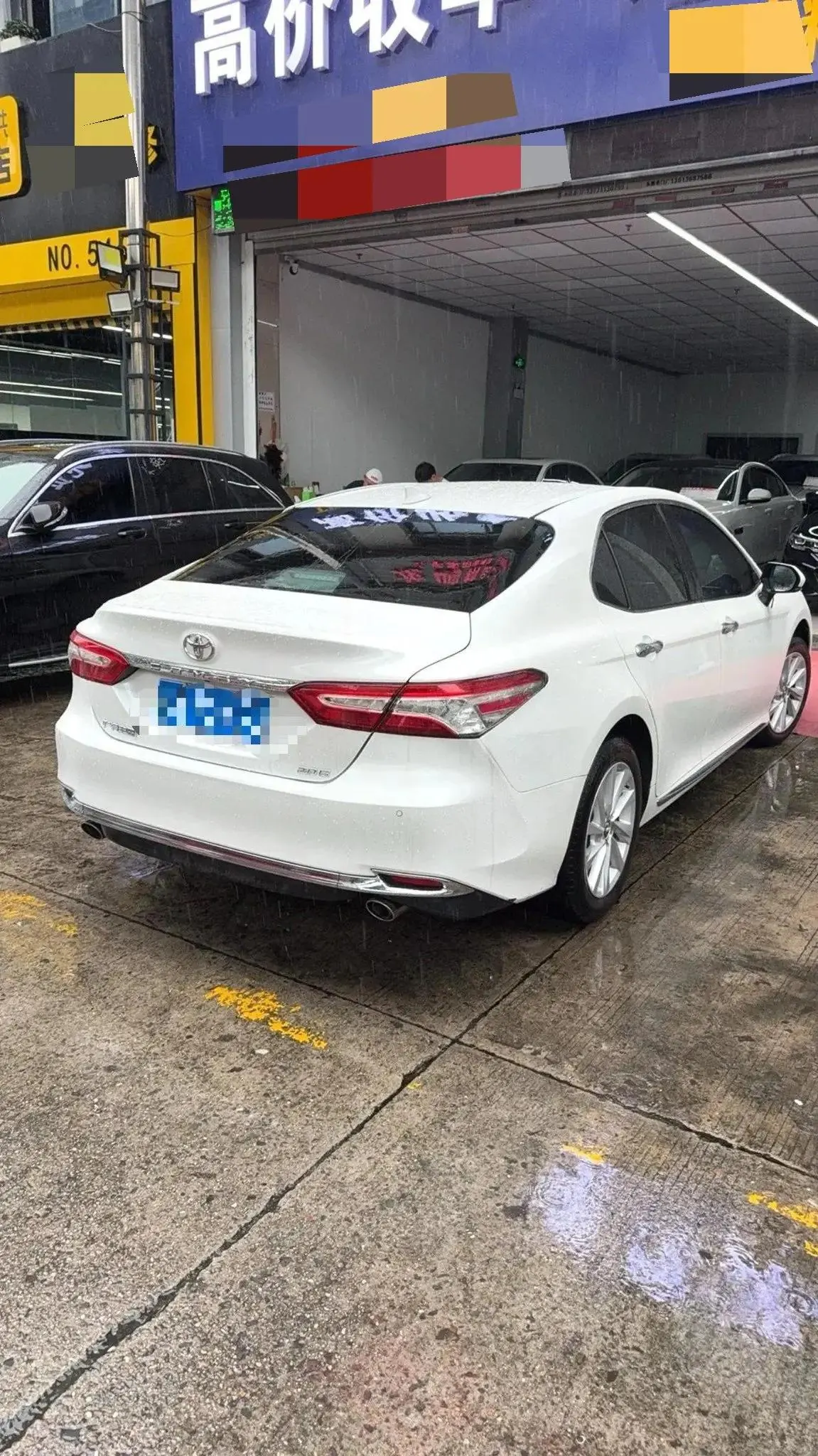 Toyota 2023 Camry 2.0G CVT Luxury Edition Automatic 4