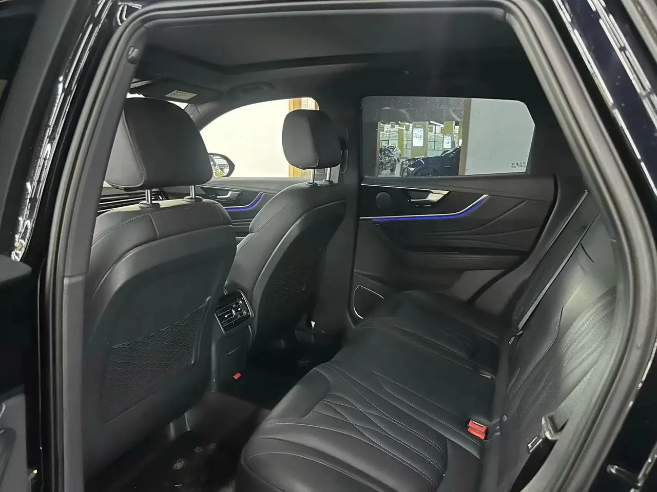 HongQi 2025 HS5 2.0T Two-Drive Xuan Ying Edition Automatic Gear 4