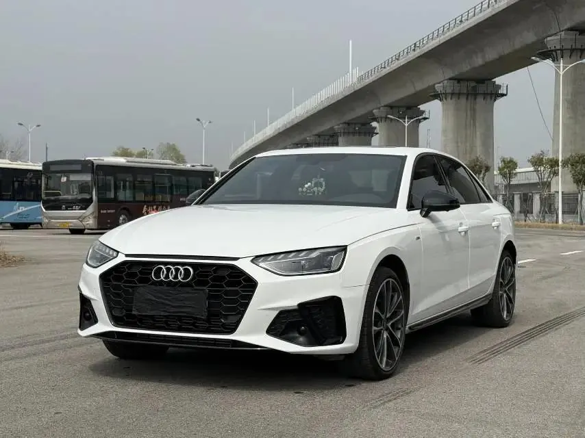 Audi 2024 A4L 2.0TFSI 40TFSI Luxury Dynamic Edition, Automatic - View 1