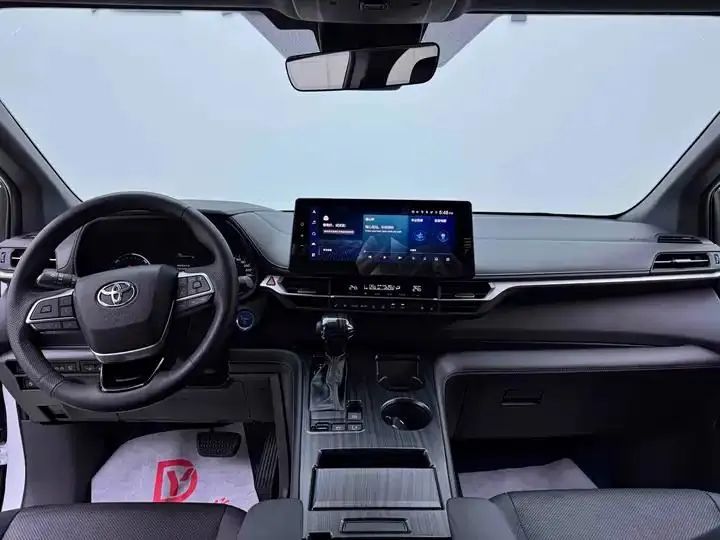 Sana SIENNA 2023 2.5L Hybrid Premium Edition 13