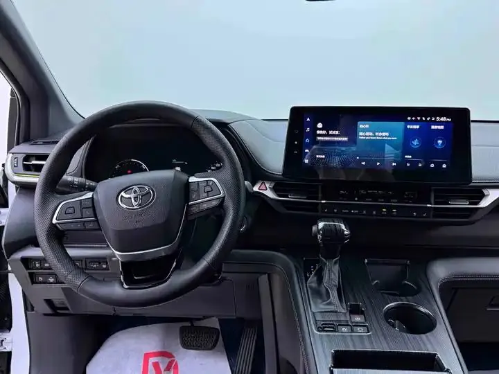 Sana SIENNA 2023 2.5L Hybrid Premium Edition 14