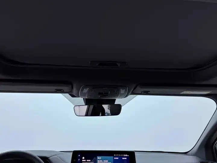 Sana SIENNA 2023 2.5L Hybrid Premium Edition 15
