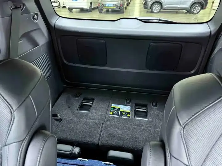 Sana SIENNA 2023 2.5L Hybrid Premium Edition 17