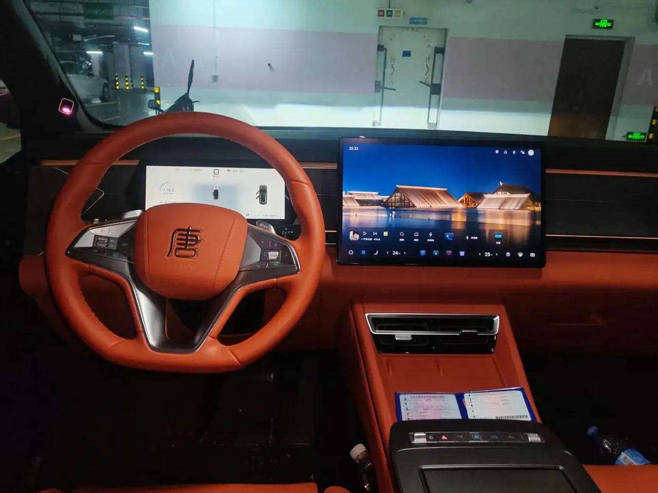 Tang L 2025 EV 600KM Four-Wheel-Drive Laser Radar Flagship Model 7