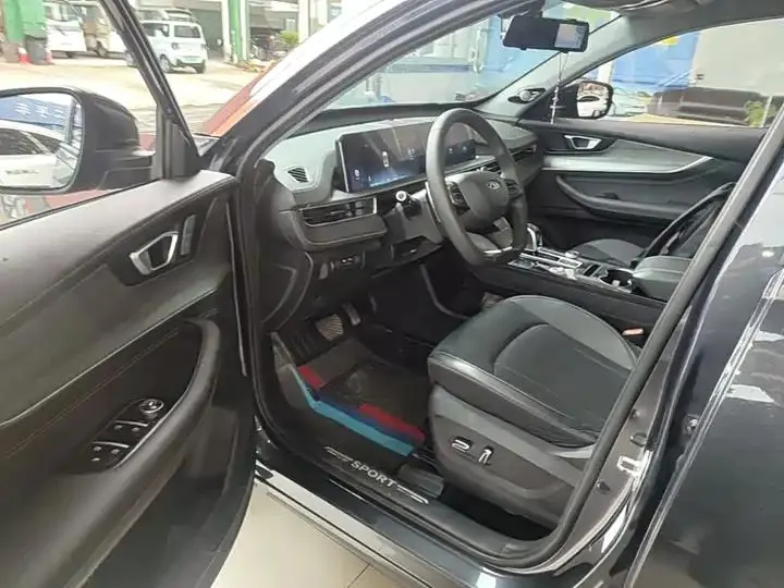 Ruihu 8 PLUS 2022 290TGDI DCT Pride Edition 16