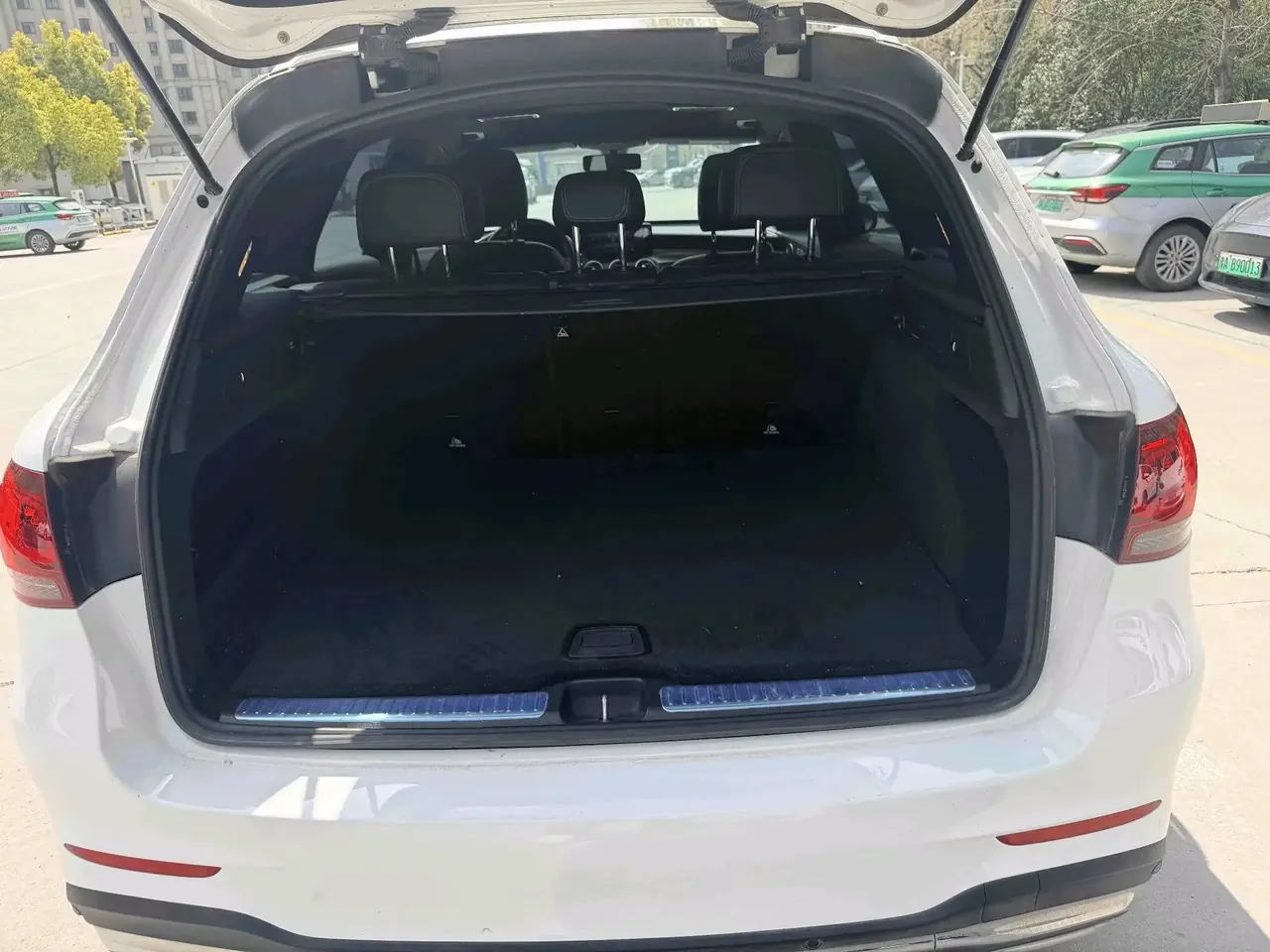 Mercedes Benz GLC 2021 GLC 260 L 4MATIC Luxury Model 8