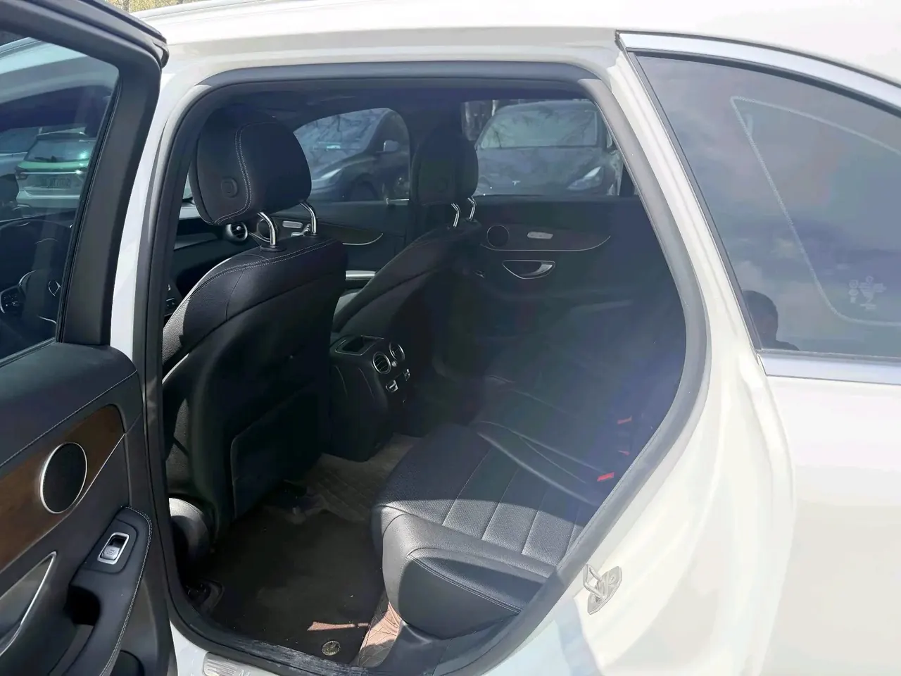 Mercedes Benz GLC 2021 GLC 260 L 4MATIC Luxury Model 9