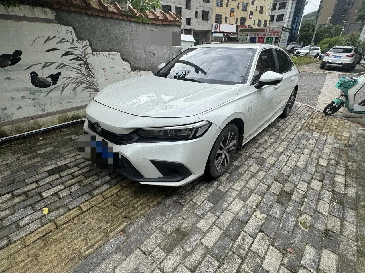 Open image lightbox: Civic 2022 180TURBO CVT still Qing Edition