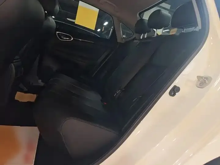 Sylphy 2021 Classic 1.6XL CVT Deluxe Edition 17