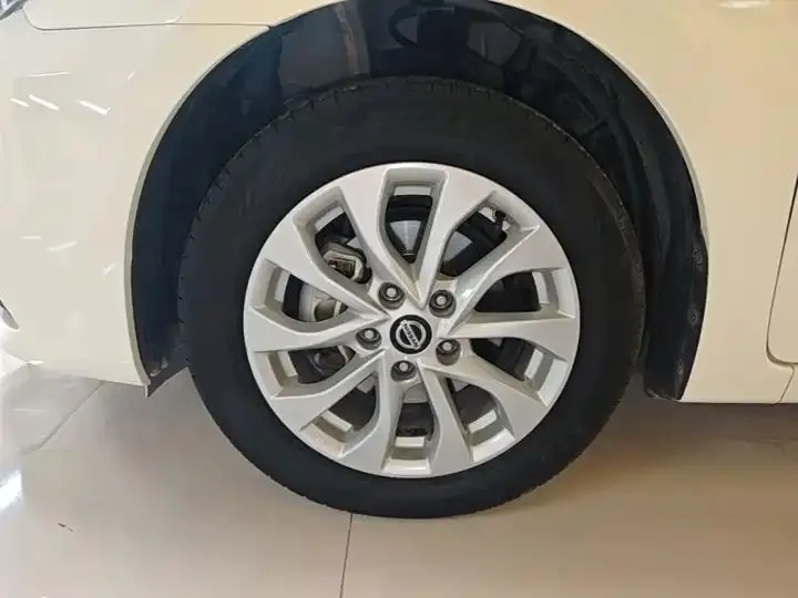 Sylphy 2021 Classic 1.6XL CVT Deluxe Edition 23