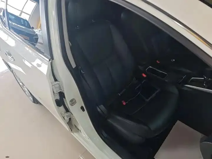 Sylphy 2021 Classic 1.6XL CVT Deluxe Edition 25