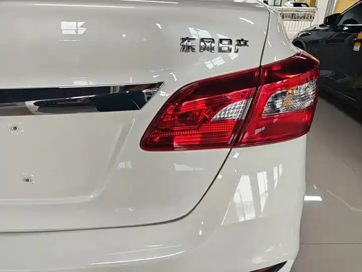 Sylphy 2021 Classic 1.6XL CVT Deluxe Edition 8