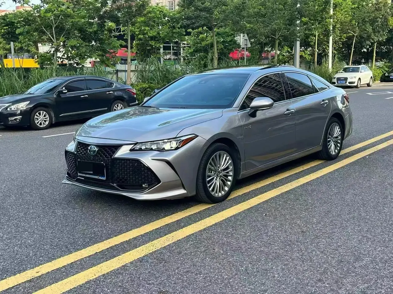 Asian Dragon 2019 2.0L XLE Premium Edition, China VI Emission Standard - View 1