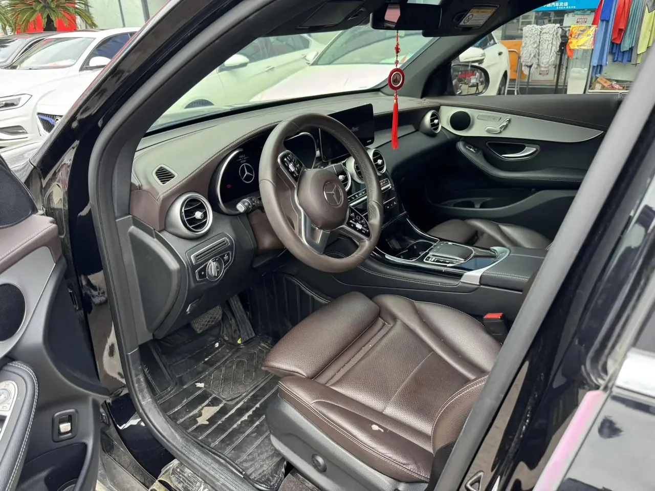 Mercedes Benz GLC 2021 model GLC 260 L 4MATIC Dynamic Edition 3