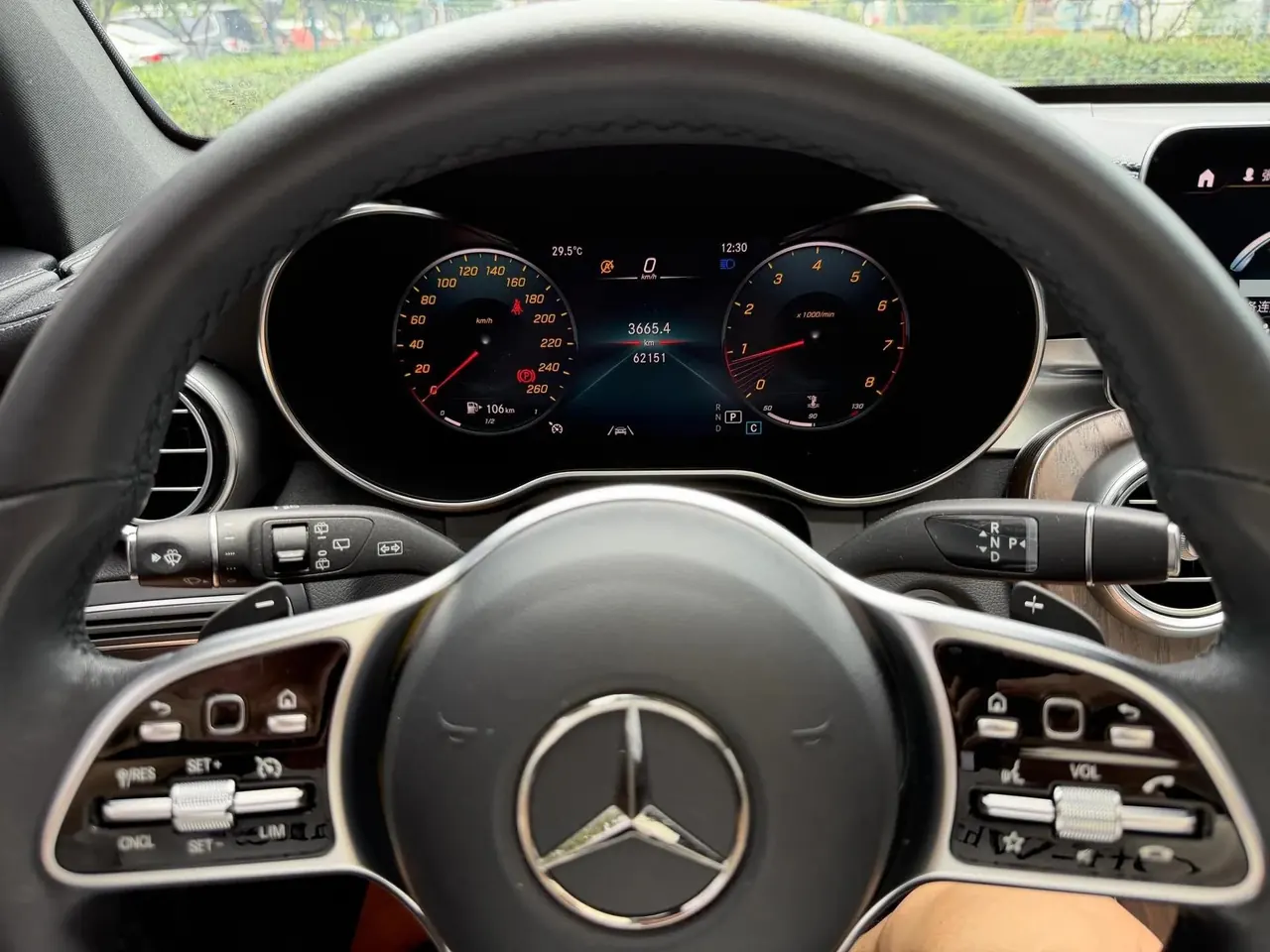 Mercedes Benz GLC 2022 to GLC 300 L 4MATIC Dynamic Tibetan Edition 10