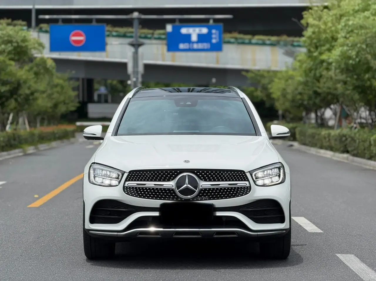 Mercedes Benz GLC 2022 to GLC 300 L 4MATIC Dynamic Tibetan Edition 2