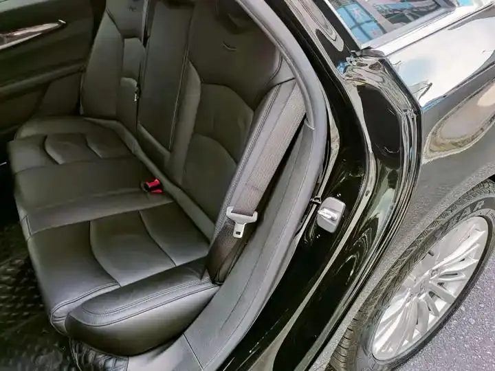 Cadillac CT6 2021 28T luxury sports 26