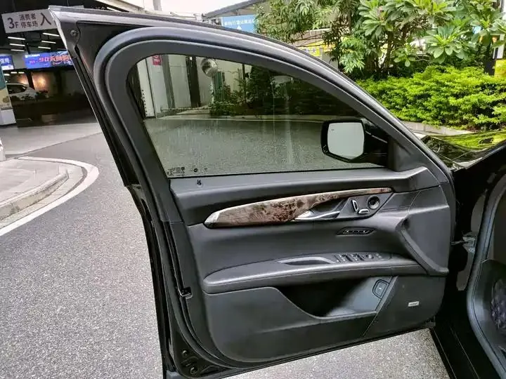 Cadillac CT6 2021 28T luxury sports 8