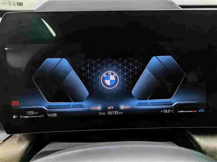 BMW X1 2023 xDrive25Li X Design Set 7