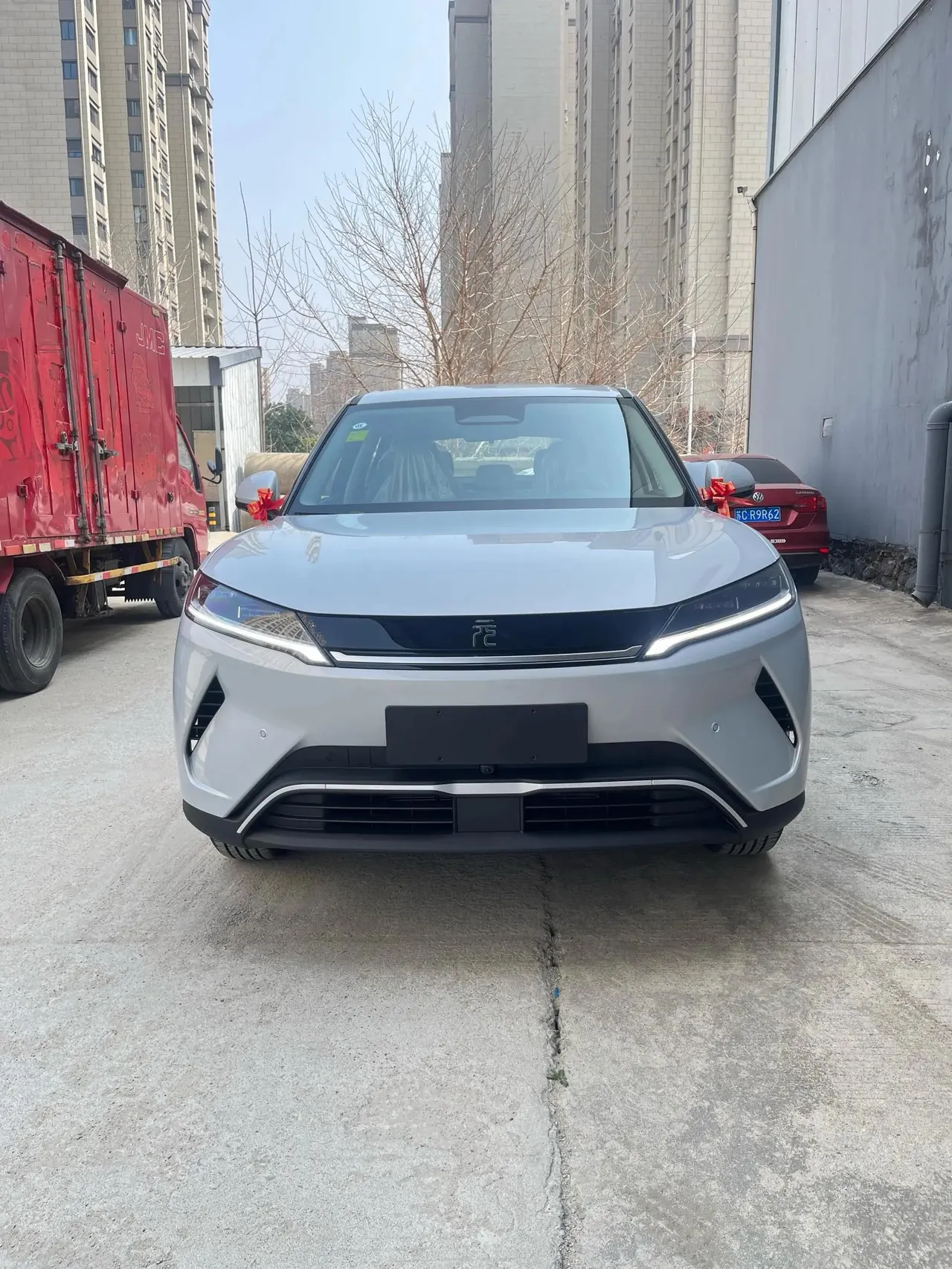 BYD 2025 Yuan UP Intelligent Driving Version, 401km Vitality Edition, Automatic Transmission 2