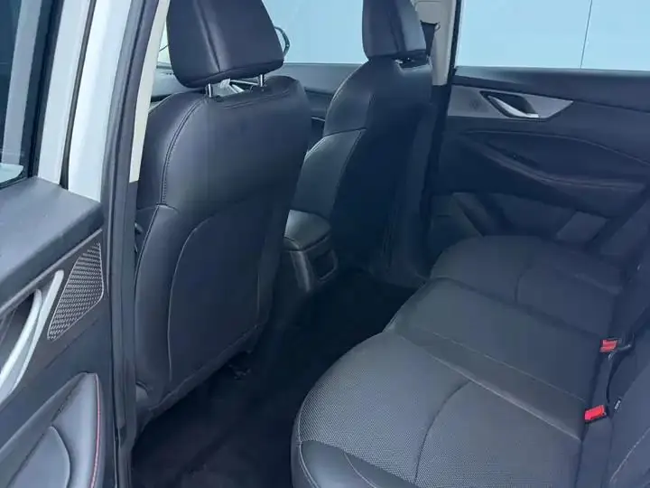 ChangAn CS35PLUS 2023 Enjoy Edition 1.4T DCT Deluxe 15