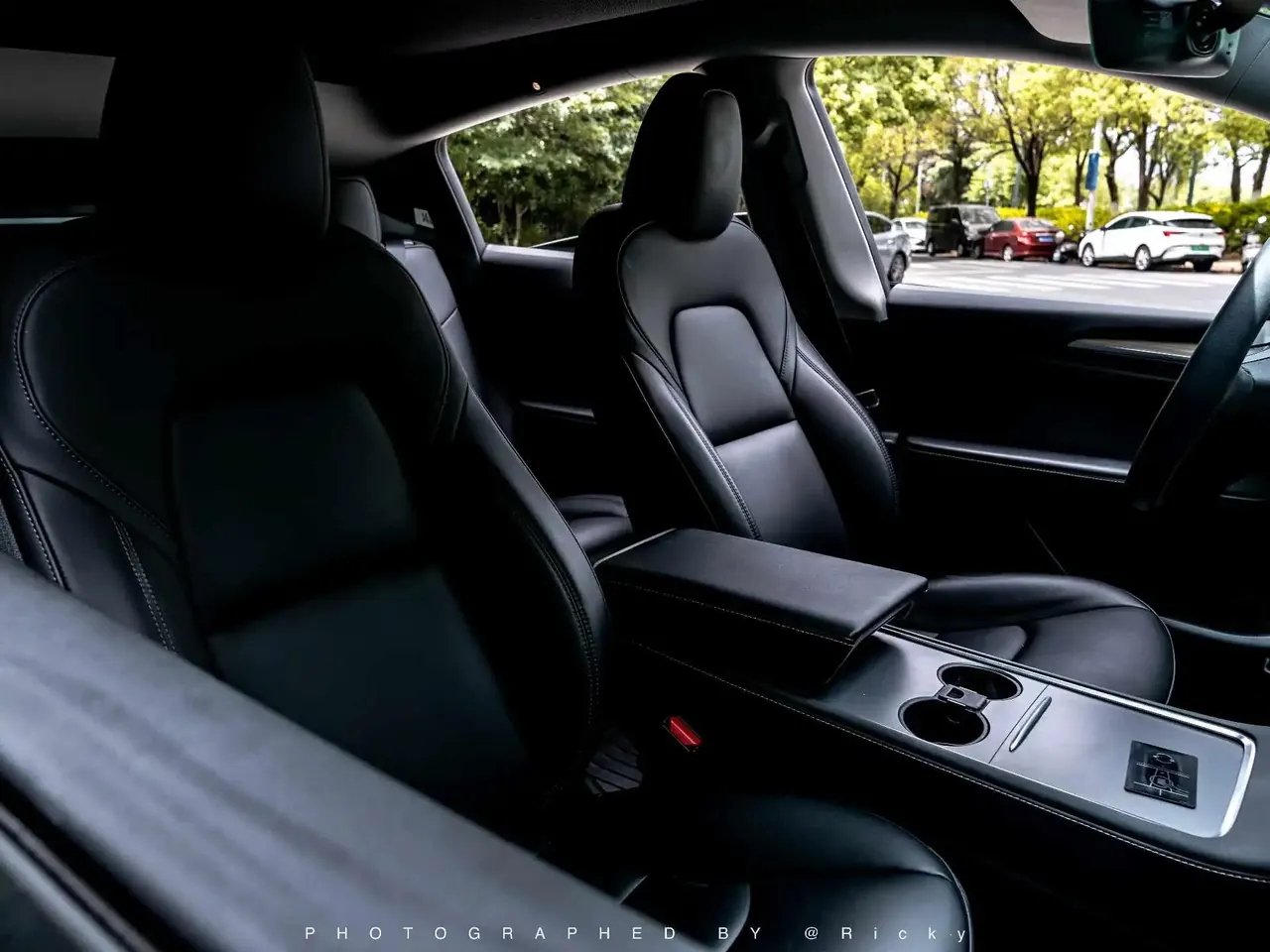 Model Y 2022 rear-wheel drive version 7