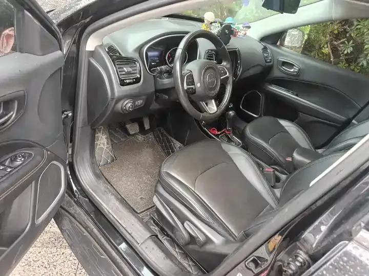 Guide 2020 220T Auto Elite Edition 6