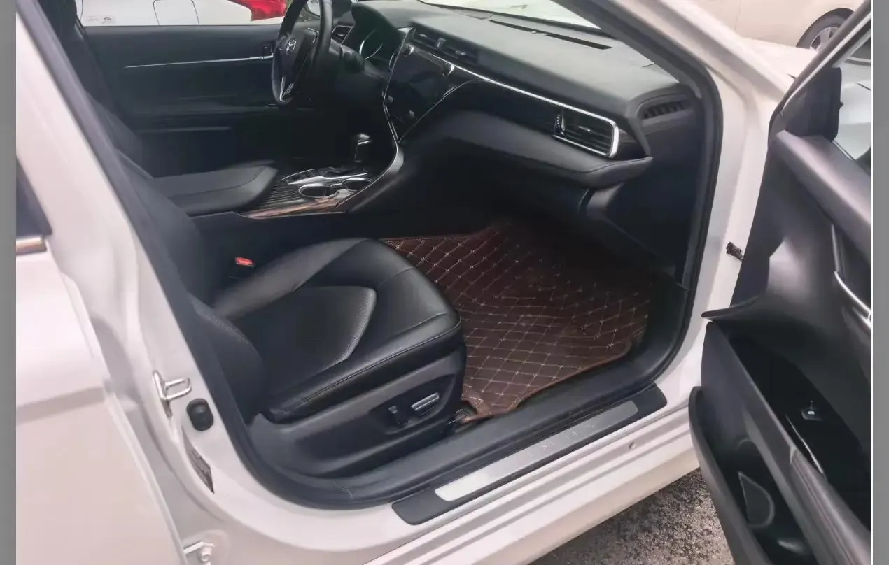 Camry 2019 facelift 2.5G Deluxe Edition 4