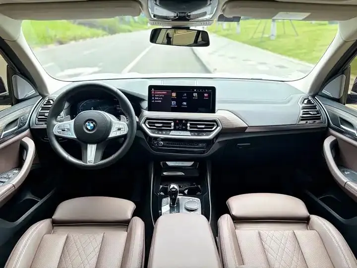 BMW X3 2022 xDrive30i Leading M Obsidian Night Suit 12