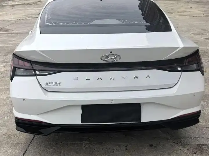 Elantra 2022 1.5L CVT GLS Leading Edition 8