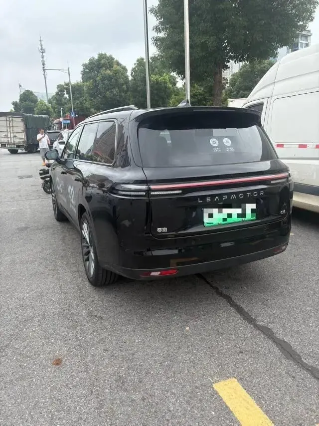 Leapmotor 2026 C16 280 Laser Radar Intelligent Supreme Edition, 6 Seats, Automatic Transmission 4