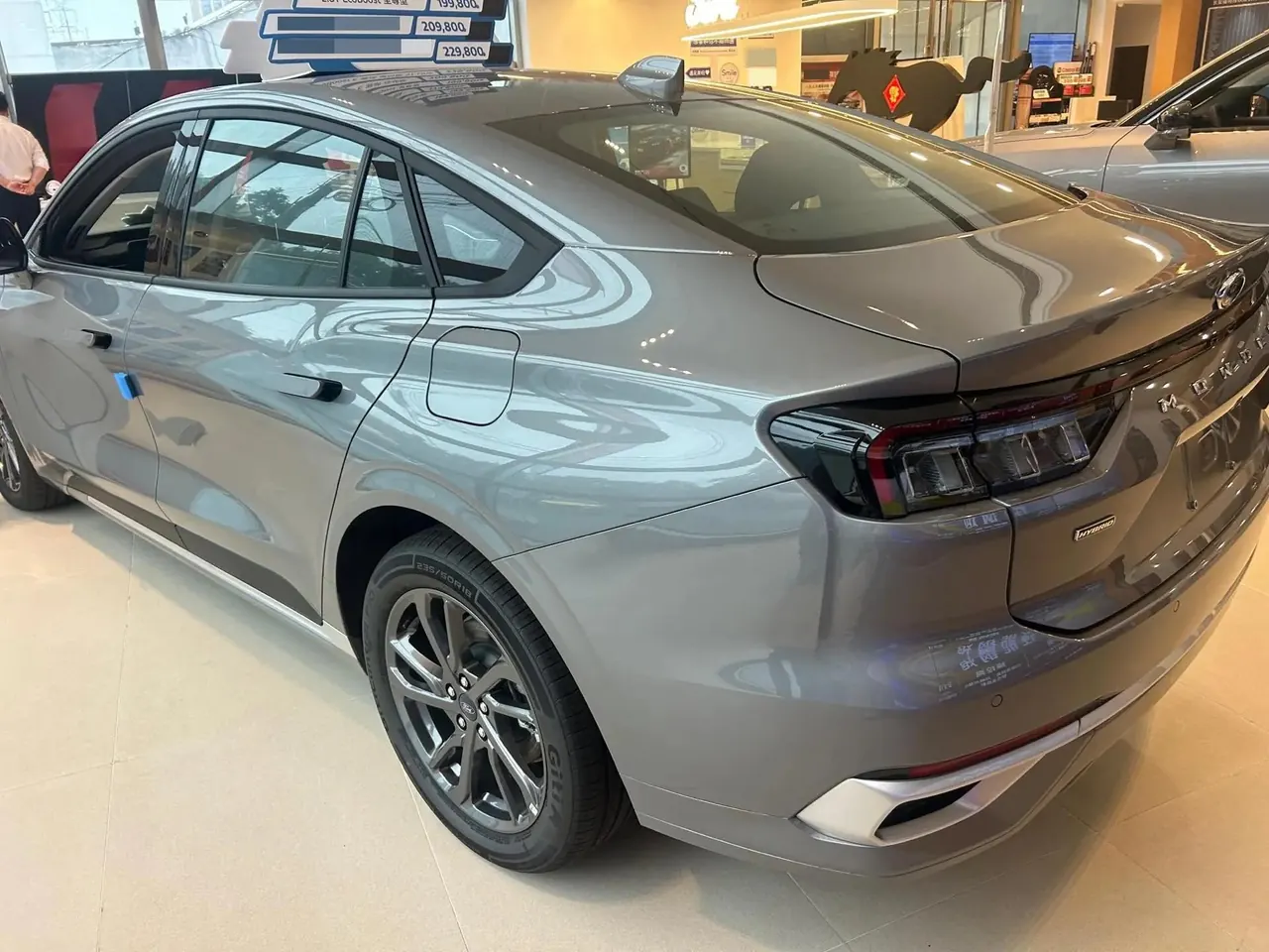 Ford 2025 Mondeo HYBRID 1.5T stepless EcoBoost luxury automatic gear 6
