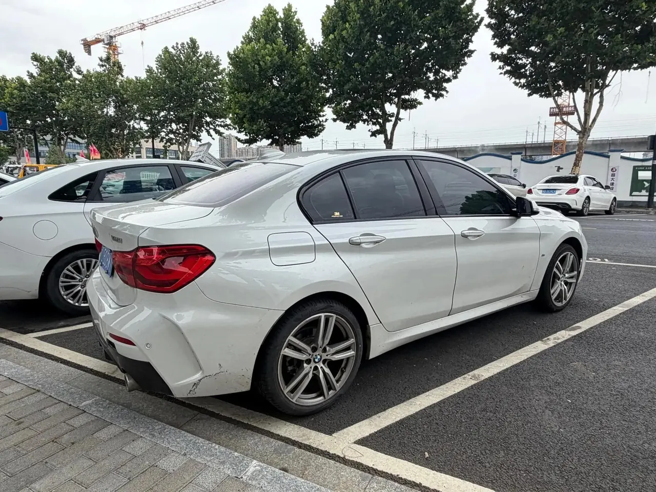 BMW 1 Series 2020 125i Leading M Sports Suit 2