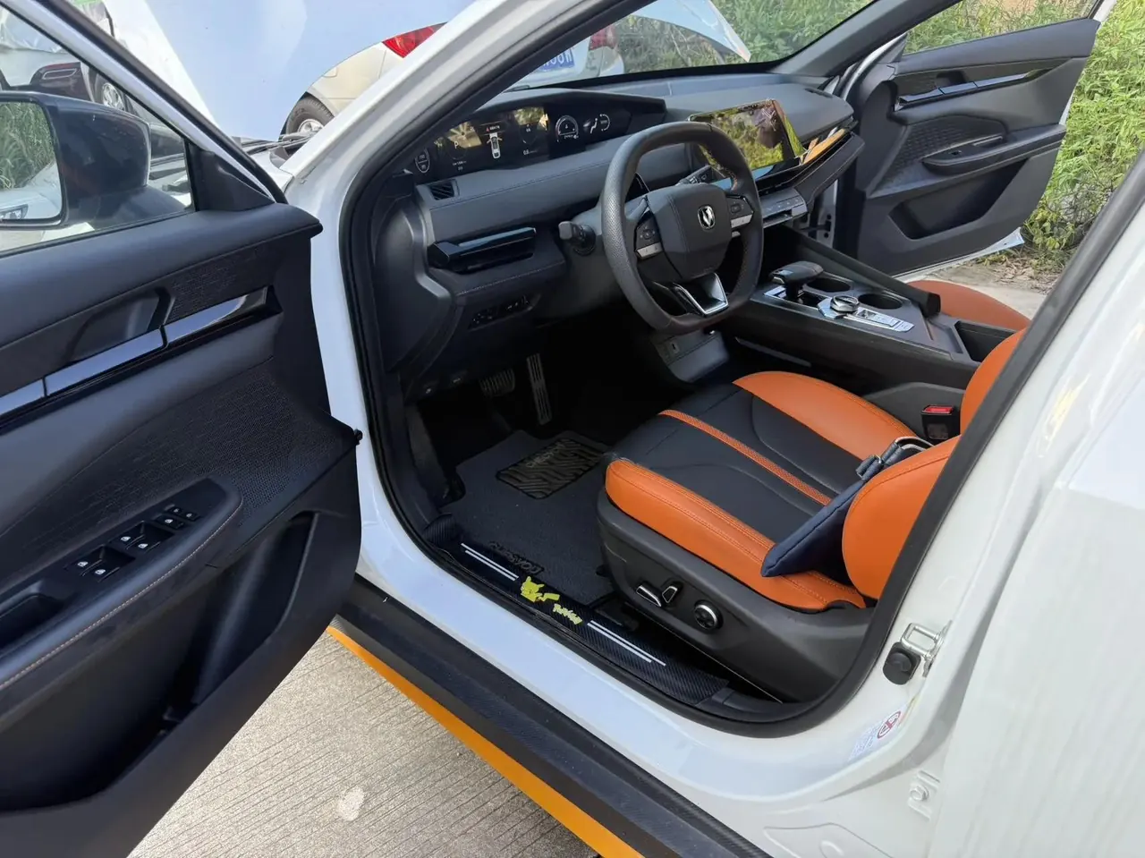 ChangAn 2024 UNI-V 1.5T Prestige Sports Automatic 3