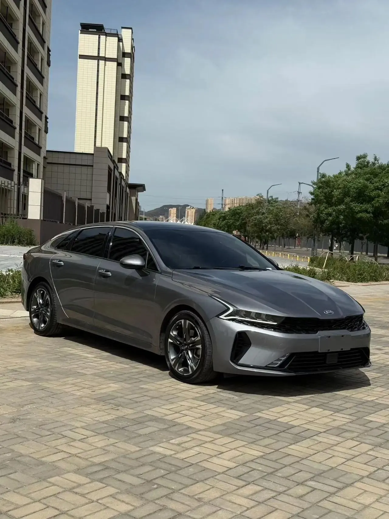Kia K5 2020 270T CVVD Deluxe Edition 3