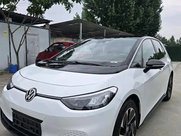 Volkswagen ID. 3 2024 Pure and Smart Edition - View 1