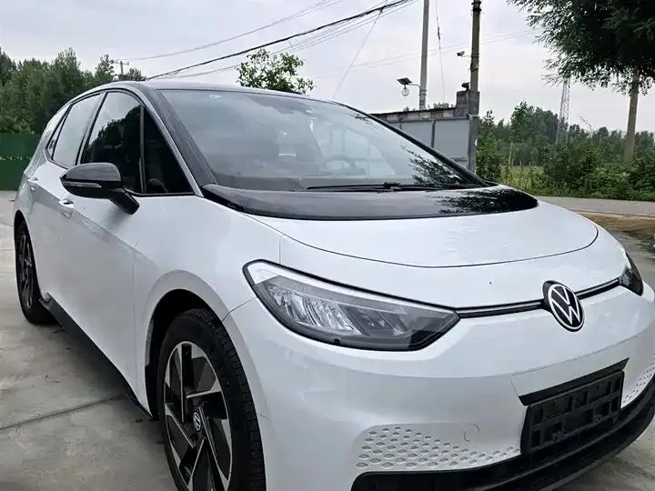 Volkswagen ID. 3 2024 Pure and Smart Edition 3